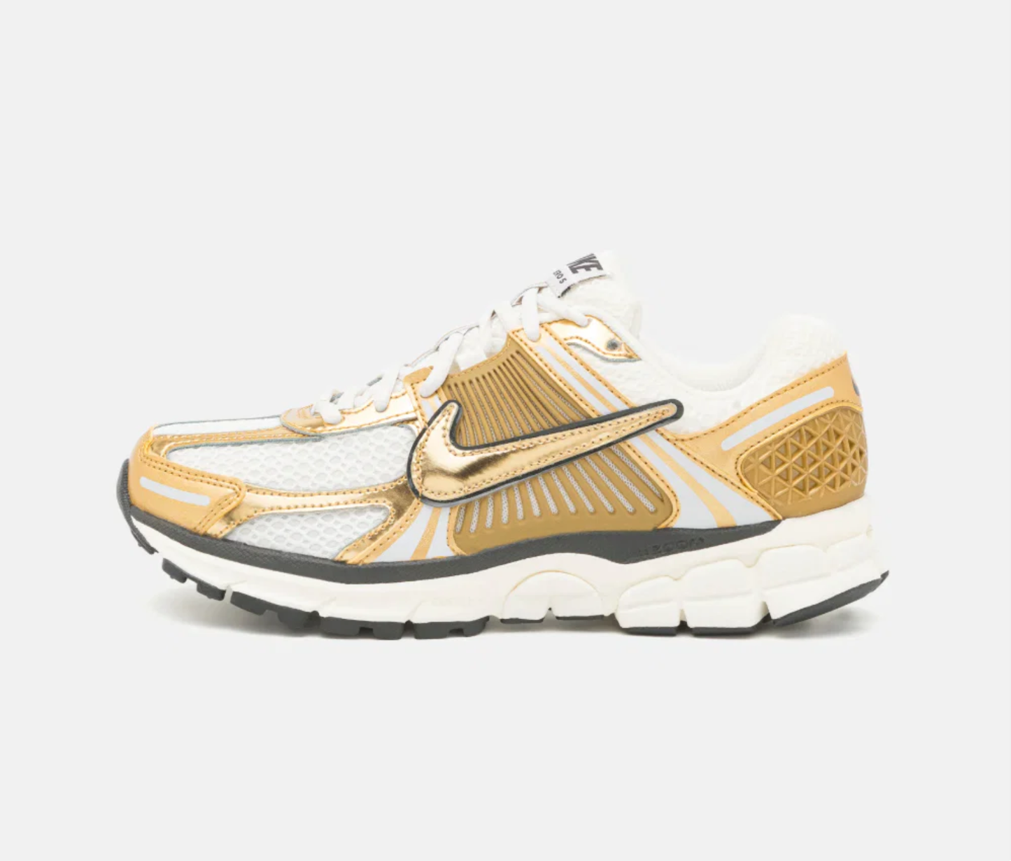 Zoom Vomero 5 Metallic Gold